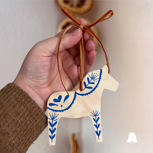 dala horse *holiday ornament*