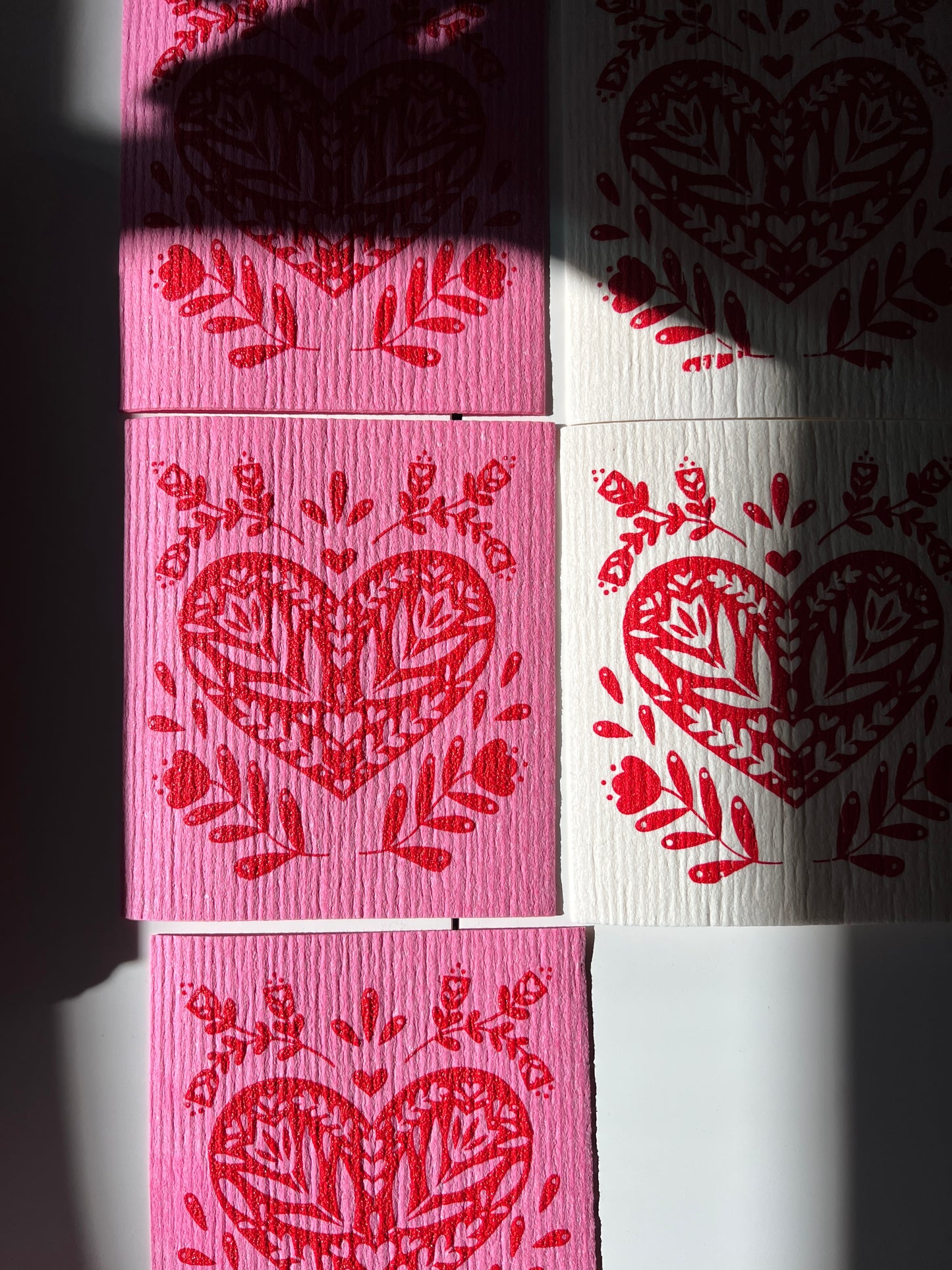 heart swedish dishcloth (red) image 1