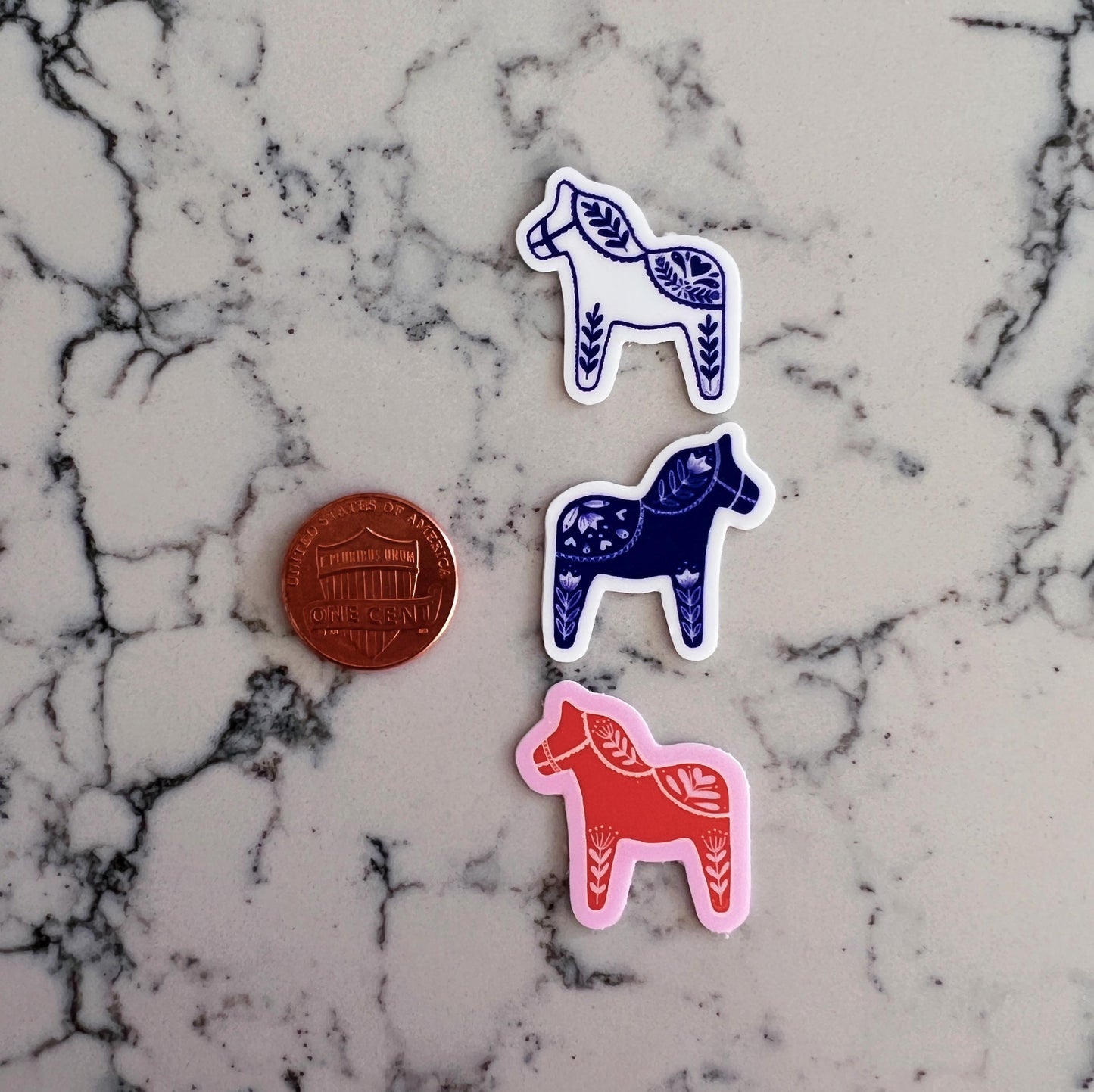 MINI Swedish Dala Horse Sticker (red/pink)
